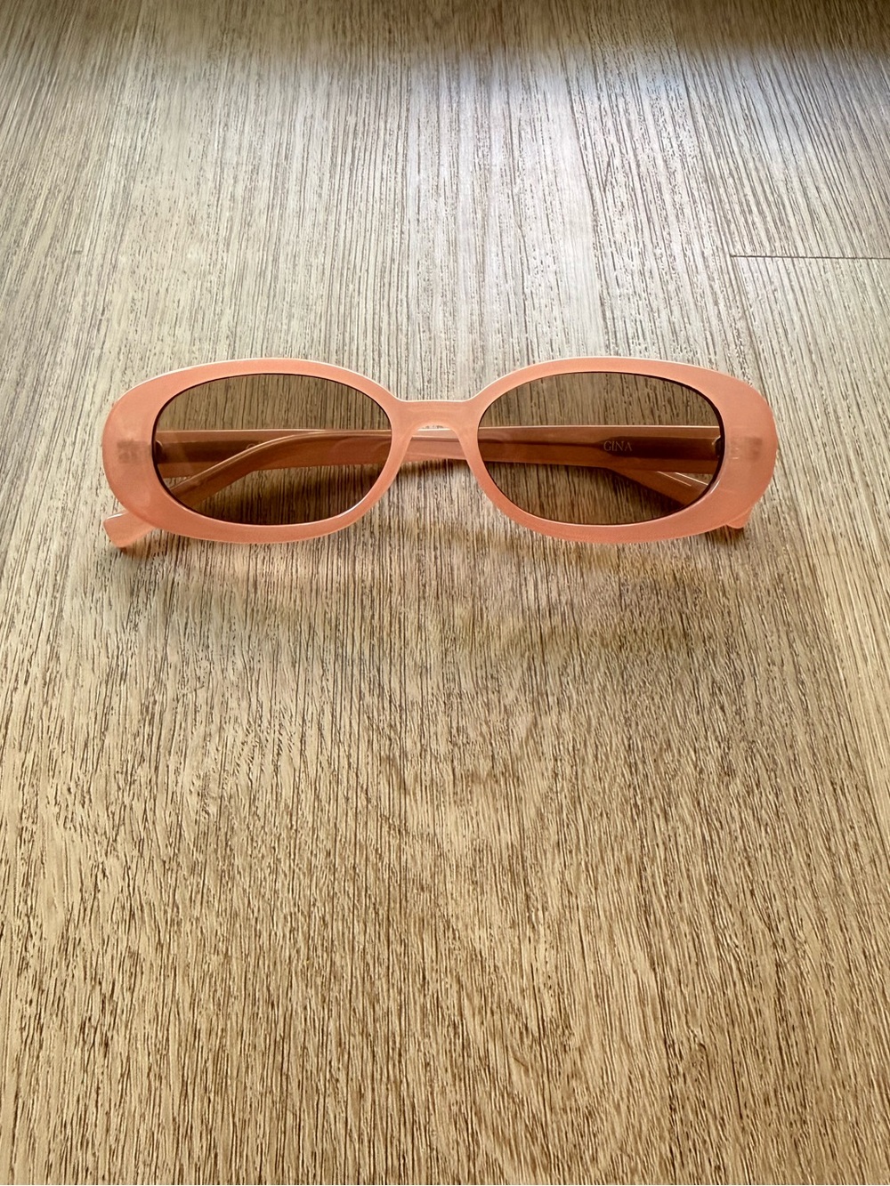 otra gina clear pink oval small retro modern summer sunlgasses eyewear new
